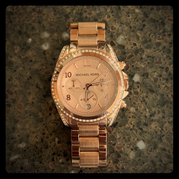 NO LONGER FOR SALE- Michael Kors Blair watch - Picture 2 of 4